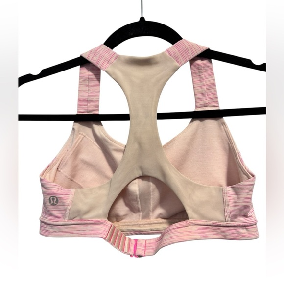 Lululemon Run: Hook Me Up Bra Pink - Picture 4 of 10